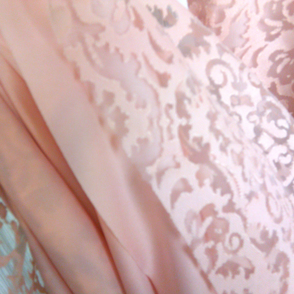 🍩 Devore Pattern Midi Flared Dress Peach - Picture 8 of 8